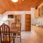 Hullam 2 Apartment *