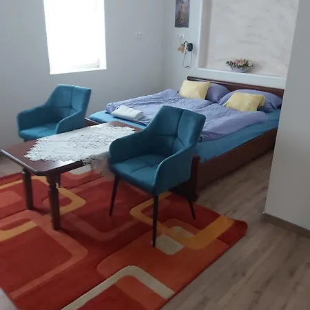 Apartment Hullam 2