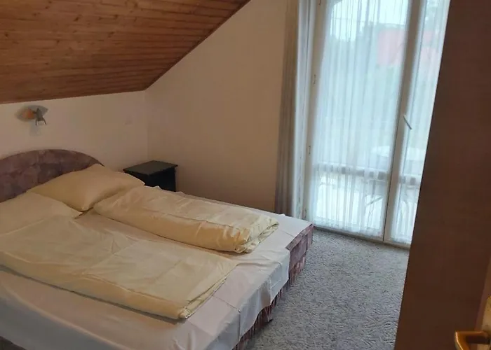 Appartamento Hullám 2 *